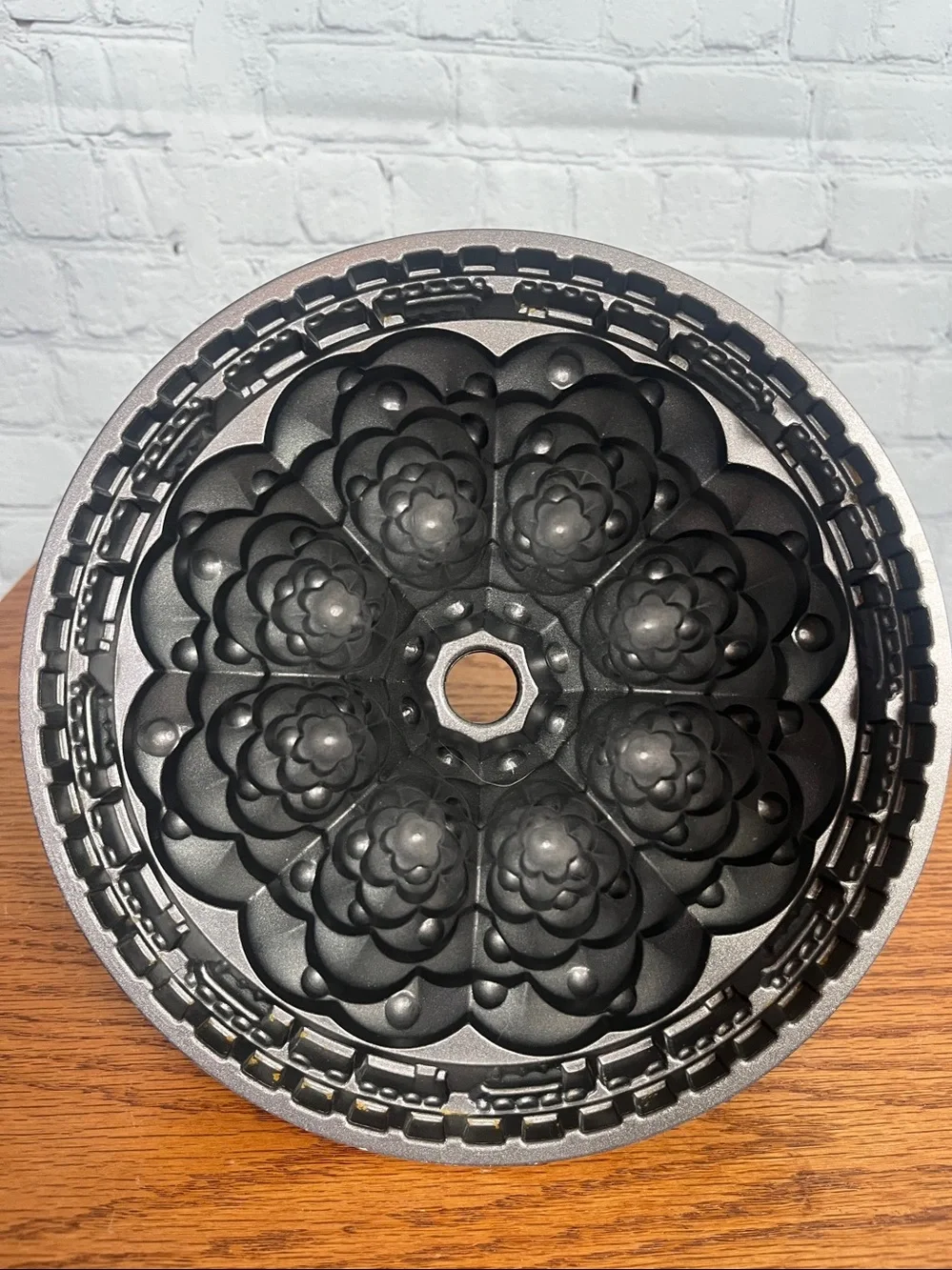 Nordic Ware Holiday Tree Bundt Cake Pan